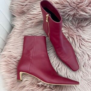 Michael Kors boots red 🌹 size 7.5 excellent condition